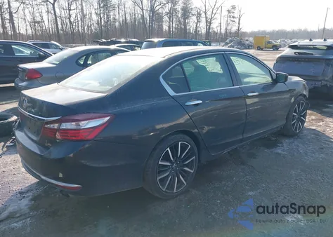 2017 Honda Accord Lx z USA, uszkodzony, nr VIN 1HGCR2F3XHA078647